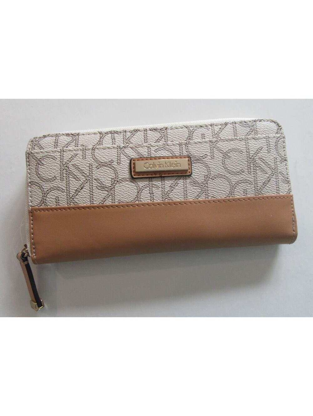 Calvin Klein Signature Logo Zip Around Wallet Cream / Tan